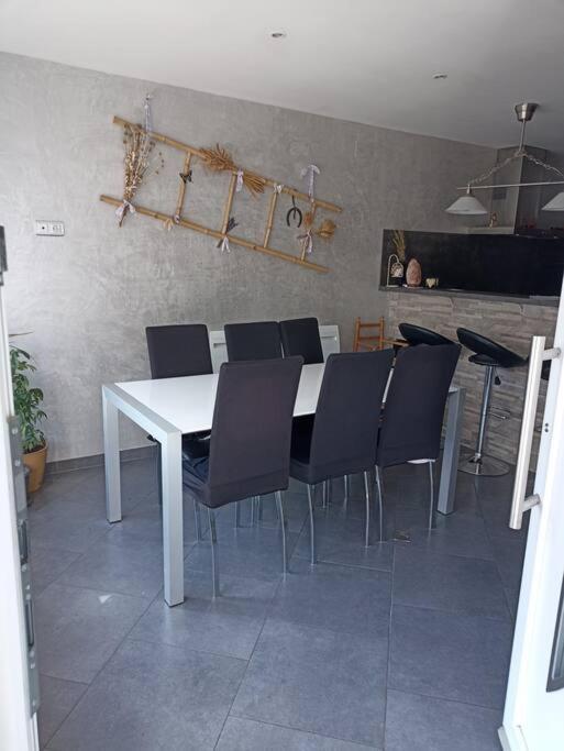 Appartement De 70M2 Tout Equipe Hargarten-aux-Mines 외부 사진